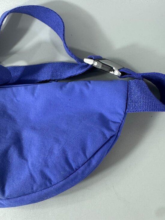 Athleta Kinetic Waist Bag Belt Fanny Pack Adjustable Strap Travel Nylon Blue - Picture 7 of 15